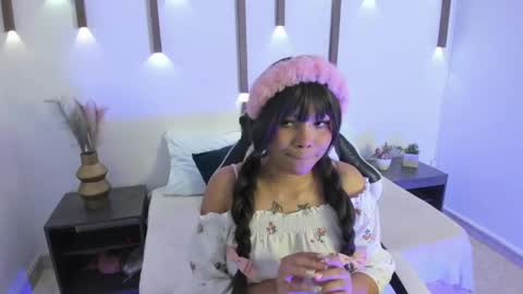 S U M I online show from 04.26.26