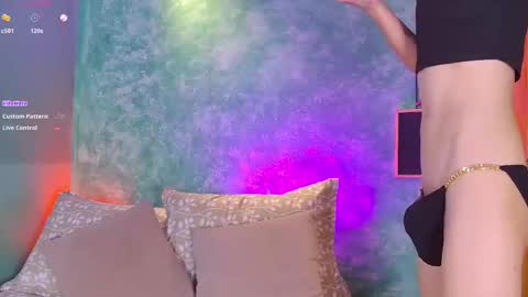 Juan Ferrer online show from 11.01.25