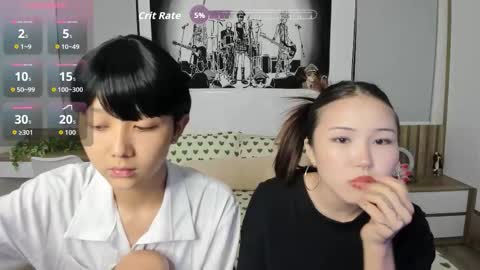 Snapshot of little_yena chatting on 10.03.25 Yena and Gabby online show from 10.03.25