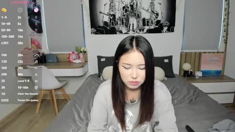 Yena and Gabby online show from 02.03.26