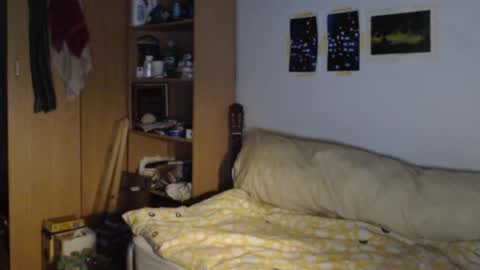 Snapshot of littlealien7 chatting on 09.23.25 littlealien7 online show from 09.23.25