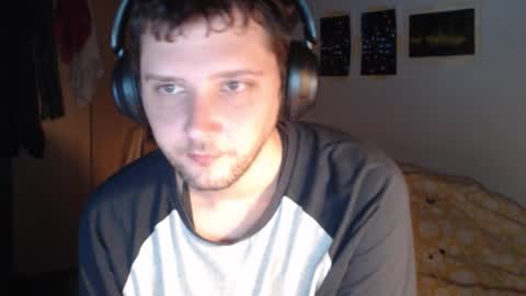 Snapshot of littlealien7 chatting on 10.03.25 littlealien7 online show from 10.03.25