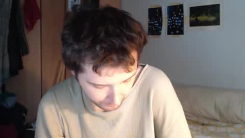 Snapshot of littlealien7 chatting on 10.24.25 littlealien7 online show from 10.24.25