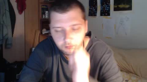 Snapshot of littlealien7 chatting on 11.12.25 littlealien7 online show from 11.12.25