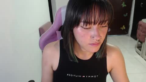 Snapshot of littleangelx_m chatting on 05.04.26 Daniela online show from 05.04.26