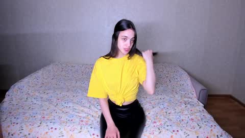littleashleyy online show from 12.19.24