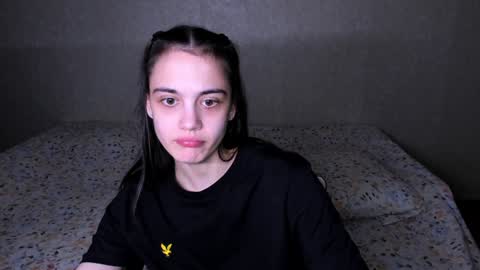 littleashleyy online show from 12.22.24