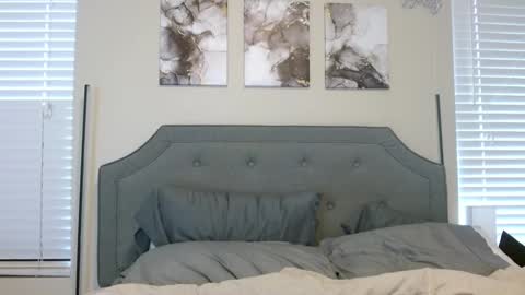 Snapshot of littlebearae chatting on 02.06.25 Bea Rae online show from 02.06.25