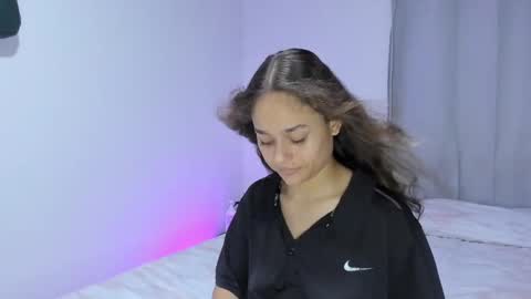 Snapshot of littlecheerry69 chatting on 10.15.25 littlecheerry69 online show from 10.15.25