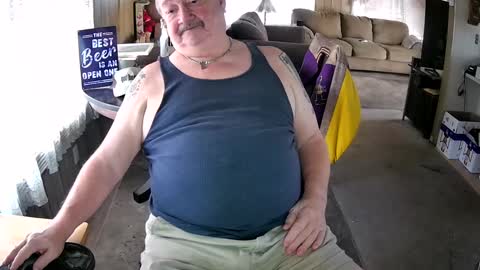 Littled83057 online show from 09.20.25