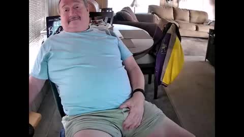 Littled83057 online show from 10.16.25