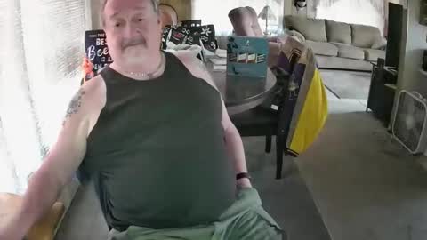 Littled83057 online show from 03.25.26