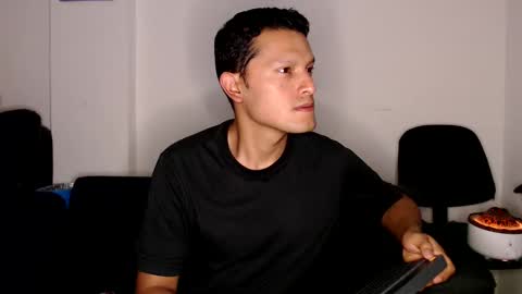 Manu online show from 03.10.25