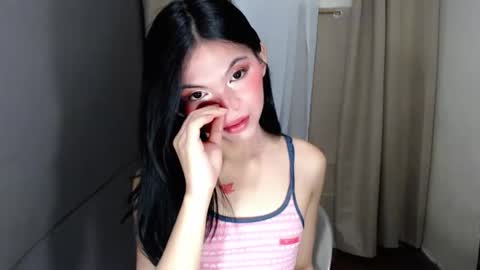 littlelace_ online show from 02.25.26