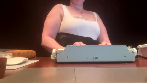 littlemissmee online show from 03.09.26