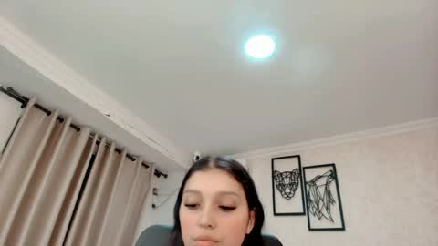 Snapshot of littlemolly_pregnant chatting on 03.30.26 Sarahs Room online show from 03.30.26