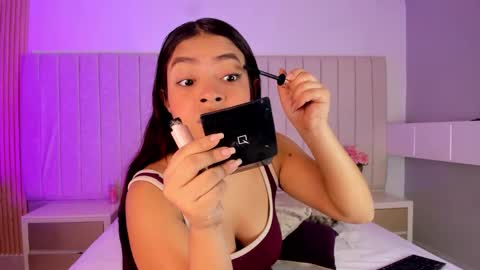 im olivia IG littleolivia01 online show from 03.24.26