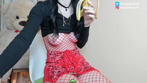 Snapshot of littlepinky77 chatting on 01.31.25 Pinky online show from 01.31.25