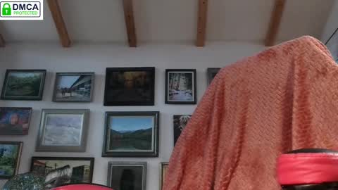 Miss D   Shows Mon Wed  Fri online show from 02.12.25