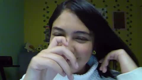 Mia  Wednesday to Sunday 730 am to 1030 am Colombian Hour D online show from 11.09.25