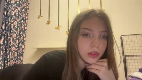 littleprincess3000 online show from 04.04.26