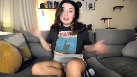 Snapshot of littlerowbo chatting on 02.21.26 Allison D online show from 02.21.26