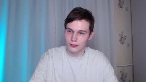 Snapshot of littlesadcabbage chatting on 01.11.25 Sonnenschein online show from 01.11.25