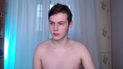 Snapshot of littlesadcabbage chatting on 01.20.25 Sonnenschein online show from 01.20.25