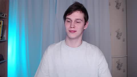 Snapshot of littlesadcabbage chatting on 02.14.25 Sonnenschein online show from 02.14.25