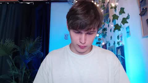 Snapshot of littlesadcabbage chatting on 09.09.25 Sonnenschein online show from 09.09.25