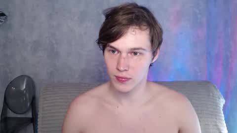 Snapshot of littlesadcabbage chatting on 10.01.25 Sonnenschein online show from 10.01.25