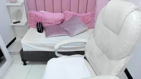  sofii  online show from 09.11.25