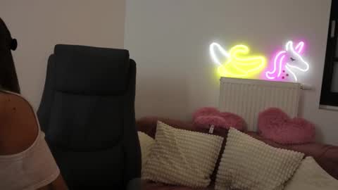 Snapshot of littlestellaspark chatting on 12.28.24 littlestellaspark online show from 12.28.24