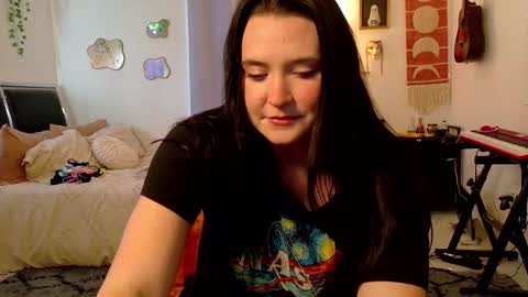 Eliza online show from 11.05.25
