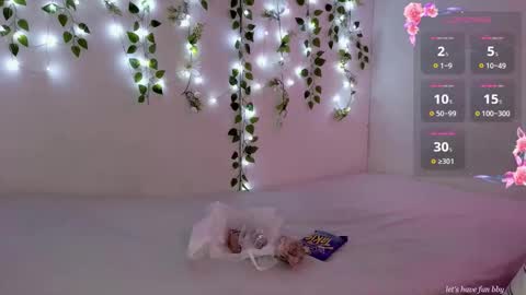 Moon online show from 09.28.25