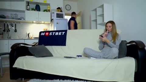 Little Tifany online show from 12.11.24