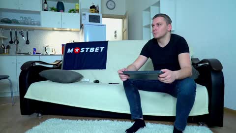 Little Tifany online show from 12.20.24