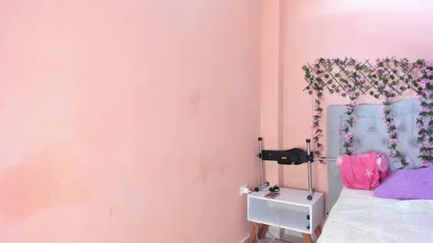 Snapshot of littletammy4u_ chatting on 09.14.25 tammy online show from 09.14.25