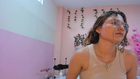 Snapshot of littletammy4u_ chatting on 09.23.25 tammy online show from 09.23.25