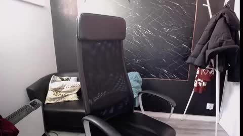 Viki online show from 02.20.25