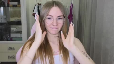 Eliana online show from 01.28.25