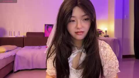 nana online show from 09.17.25