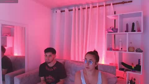 Angie and Sebas online show from 05.26.26