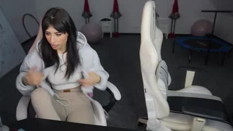 Sheryl online show from 12.16.25