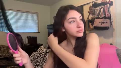 livhart online show from 11.20.25