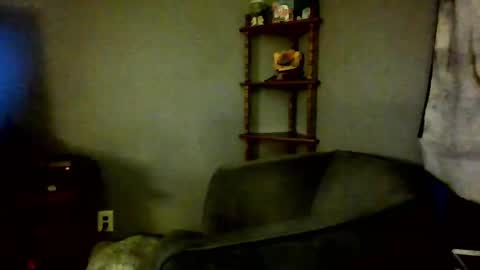 Snapshot of livingpuddle chatting on 09.15.25 livingpuddle online show from 09.15.25