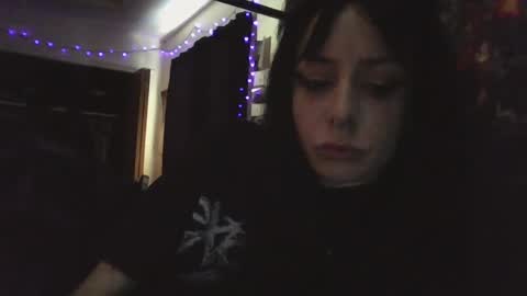 Liv Mirage online show from 02.11.25