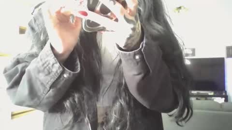 Liv Mirage online show from 11.08.25