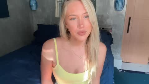 olivia online show from 04.15.26