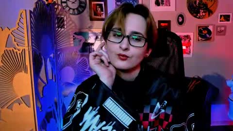 LixeLuna online show from 04.26.26